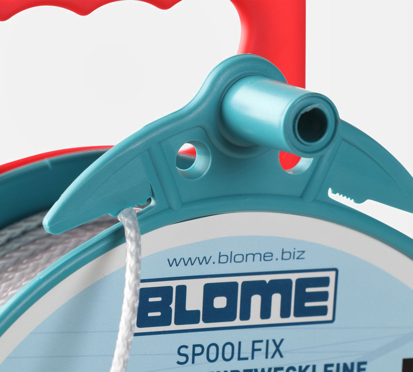 Nahaufnahme Blome Outdoor Mehrzweckleine auf grauem Hintergrund