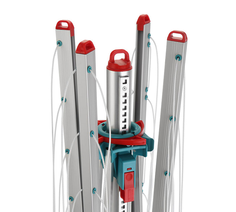 Detailansicht Wäschespinne Primera 
Servo geschlossen auf weißen HIntergrund