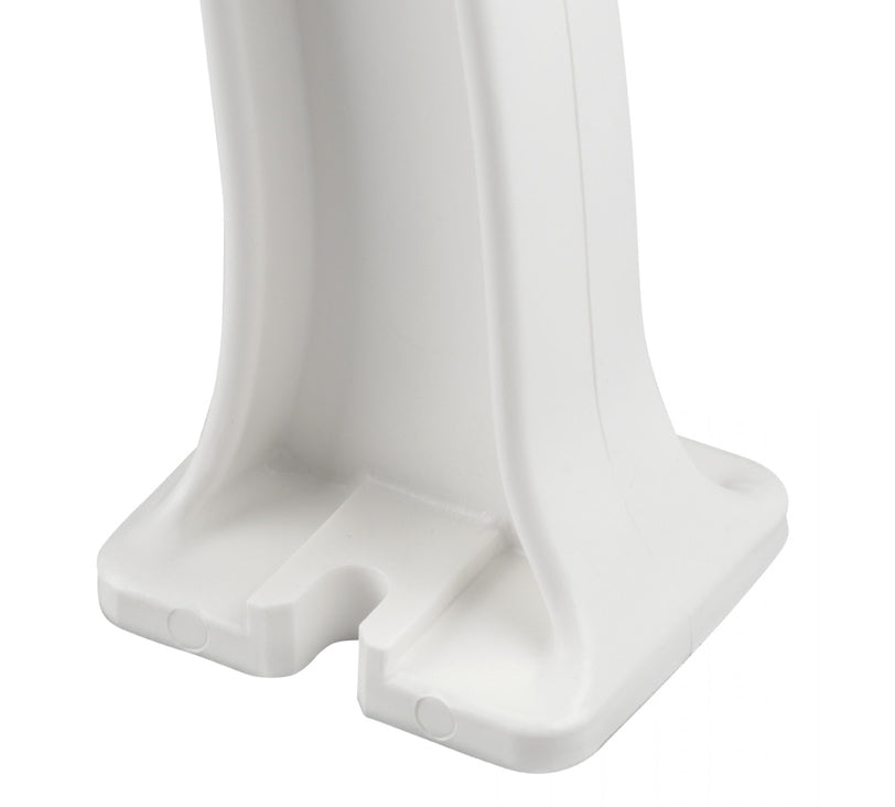 Detailansicht des Fußes der Bank "Juist" auf weißem Hintergrund