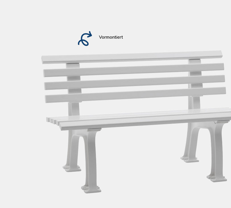 Ibiza 2  Sitzer – Bank aus hochwertigem Kunststoff in weiß mit Rückenlehne, platziert auf einem neutralgrauen Hintergrund