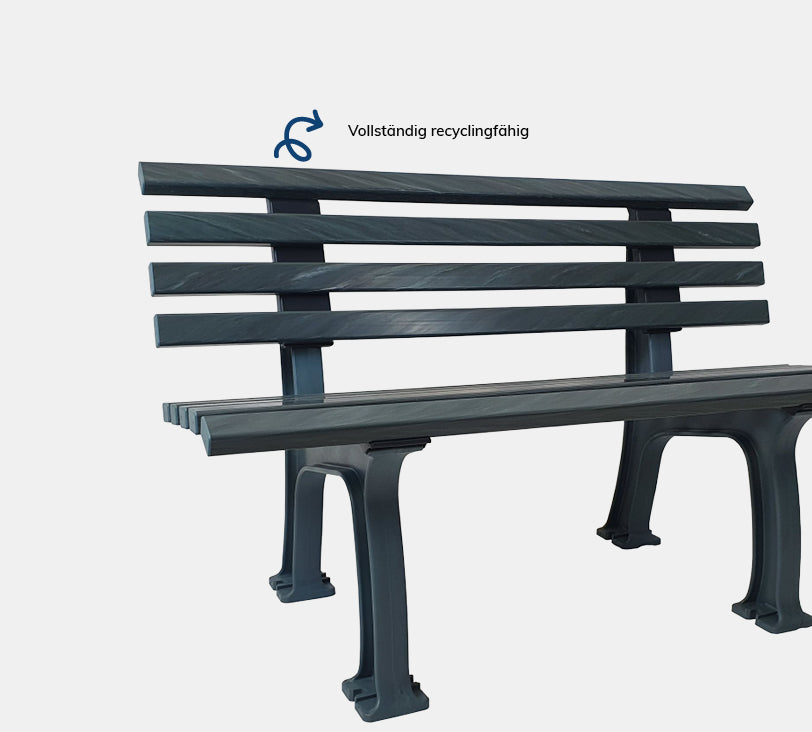 Ibiza 2 Sitzer – Bank aus Recyclingkunststoff in graublau marmoriert mit Rückenlehne, platziert auf einem neutralgrauen Hintergrund