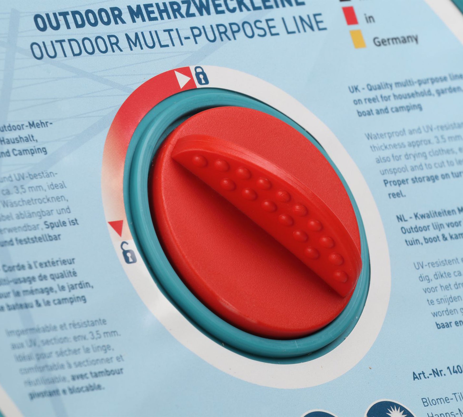 Nahaufnahme Blome Outdoor Mehrzweckleine auf grauem Hintergrund